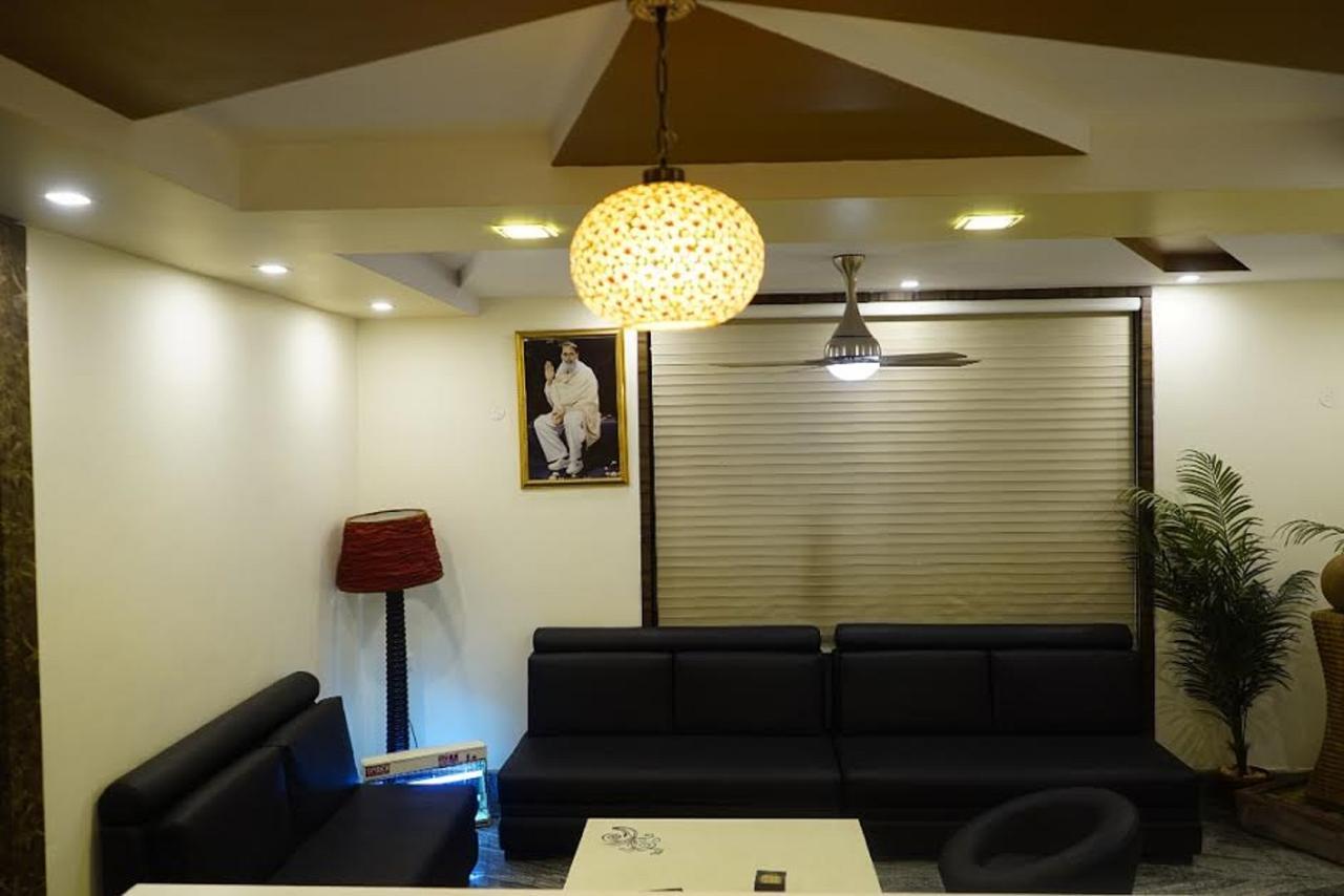 Hotel Razia Inn Hisār 외부 사진